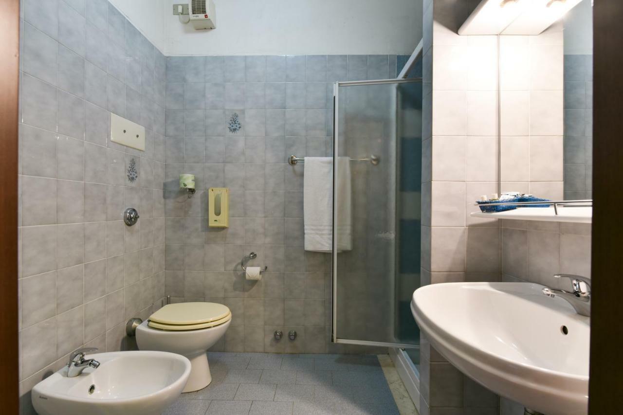 Gamma Hotel Marcon Szoba fotó